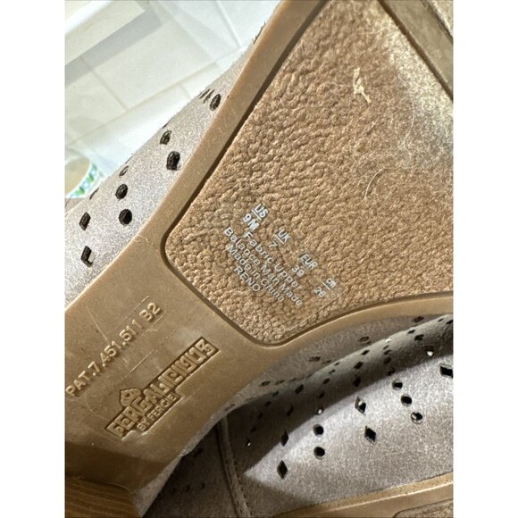 Fergalicious Womens Reno City Heeled Sandal, doe, Size 9 M - Picture 14 of 14